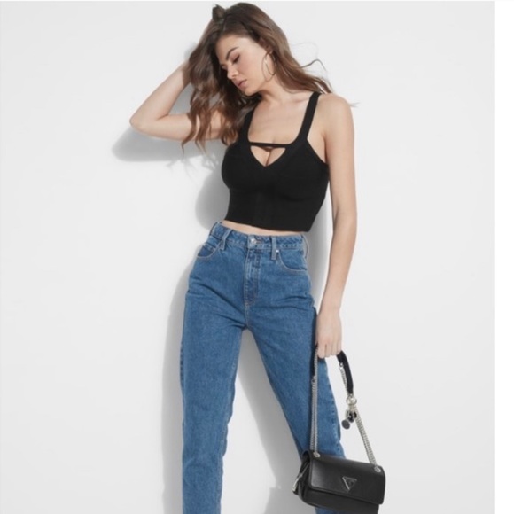 Guess Size Small Black Bandage Keyhole Crop Top (Like New) - Picture 10 of 11